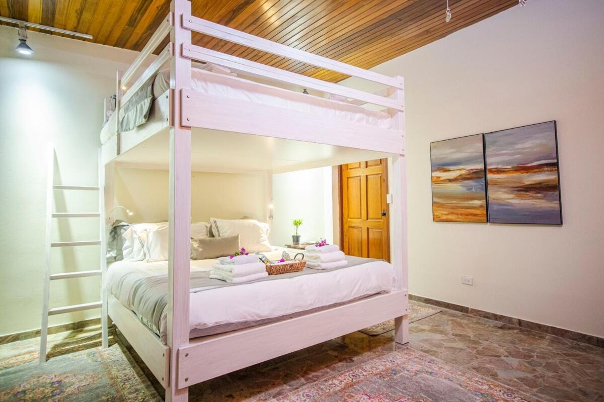Open Space Concept That Allows For Multiple Places To Hang Out Apartment San Salvador